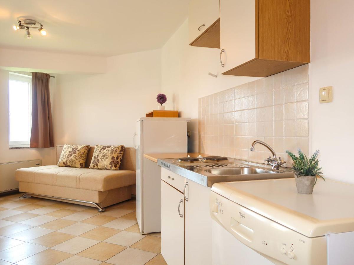 Apartment Marija - Vrb102 By Interhome Vrbnik Exterior photo